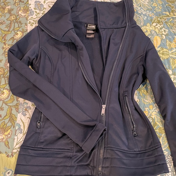 Nice ladies NorthFace jacket size small - Picture 1 of 4